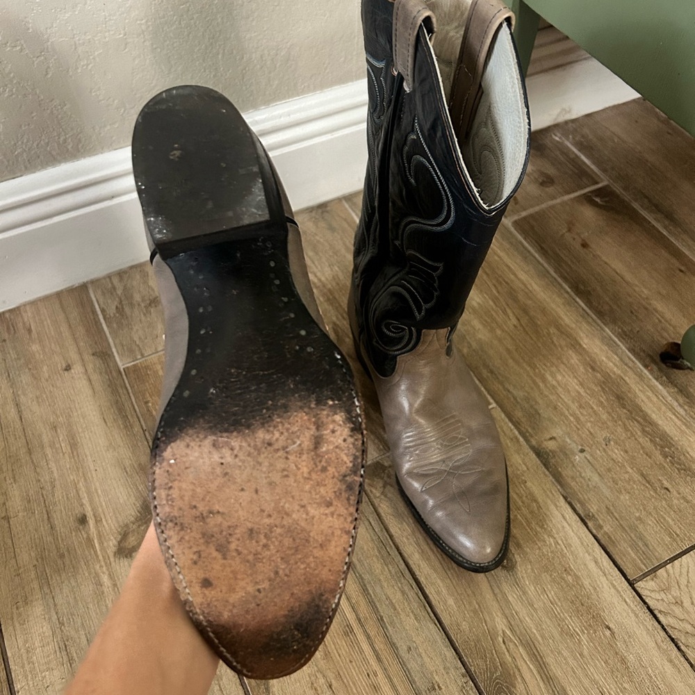 Larry Mahan Black and Grey Cowboy Boots - Picture 3 of 5